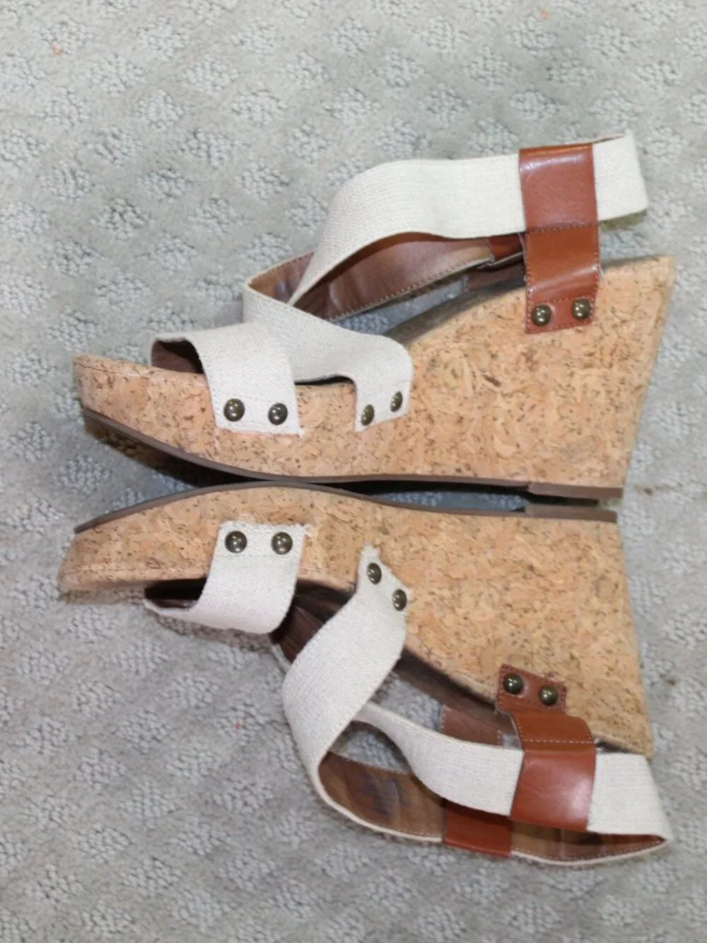 Lucky Brand Size 8 Cream Canvas Faux Leather Accents Cork Wedge Heel Sandals